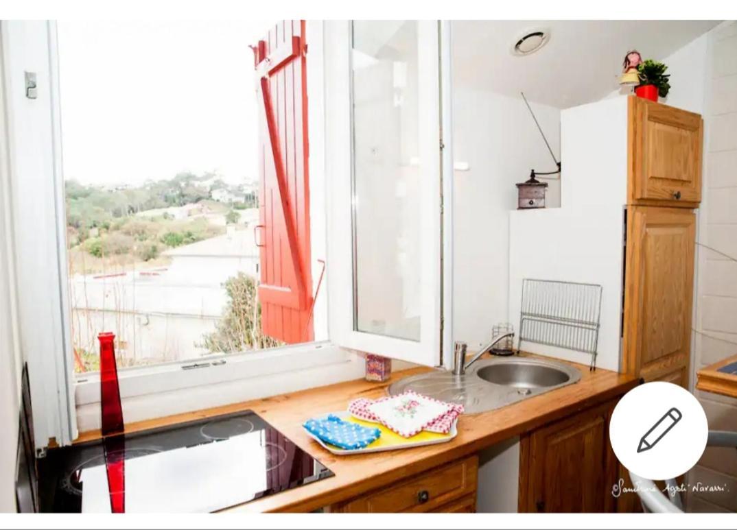 T2 Tres Bien Place A 2Mns Des Plages Apartman Biarritz Kültér fotó